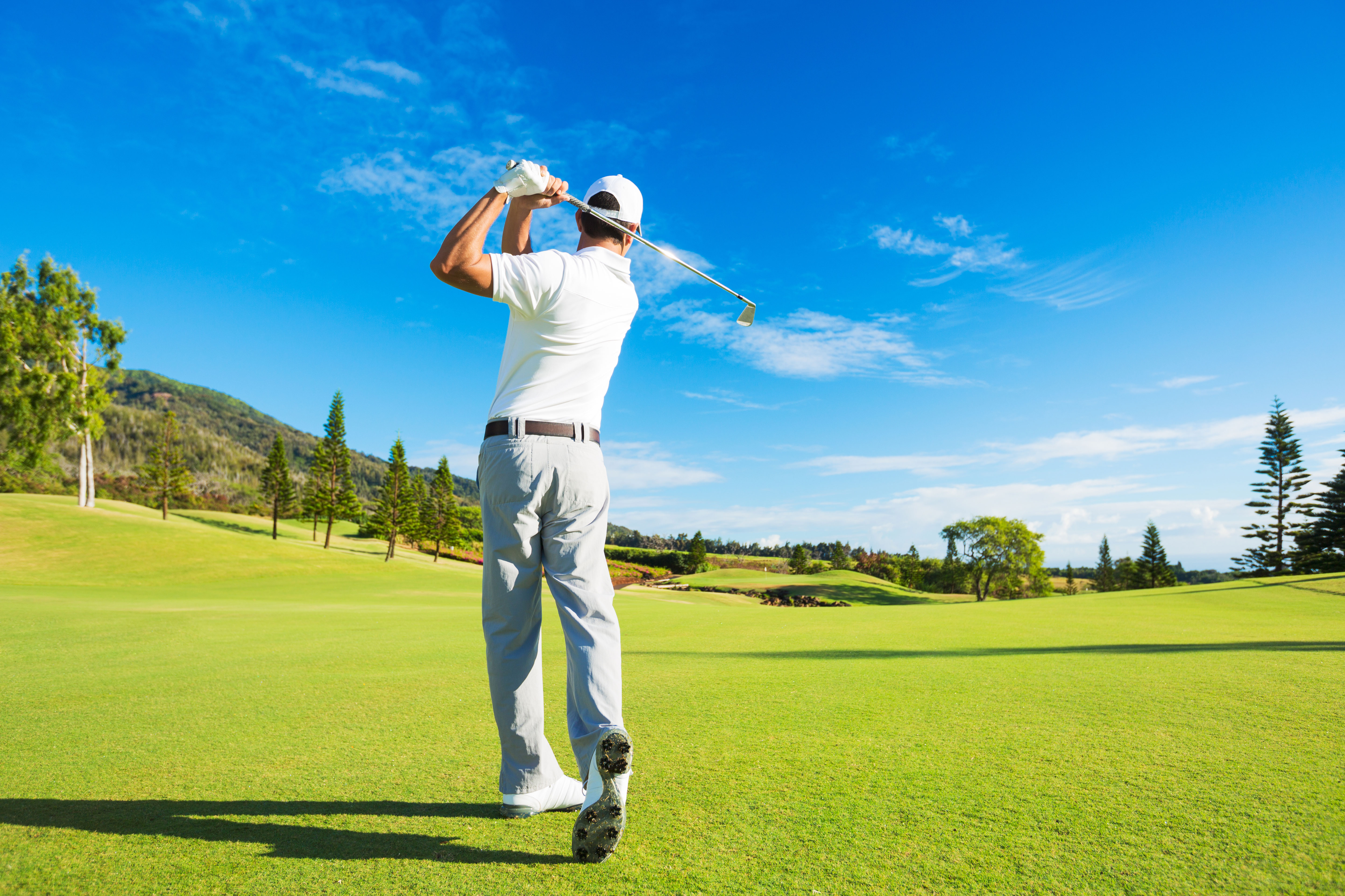 gradual movement golfing swing arms